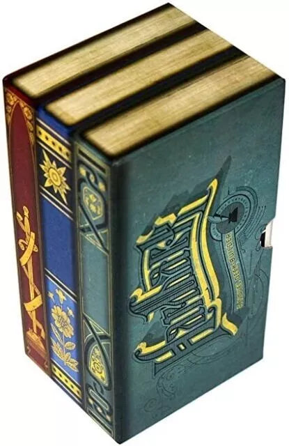 Hardback a novel deck builder